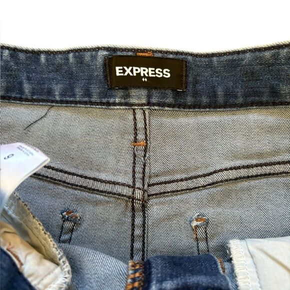 Express Low Rise Shortie Shorts Stretch Repreve Distressed Womens Size 6 - Picture 3 of 8